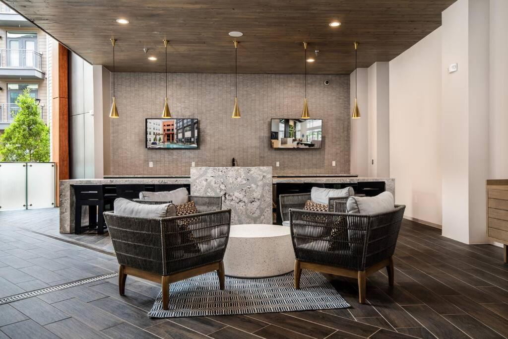 Luxury Studio Near Dt فورت وورث المظهر الخارجي الصورة